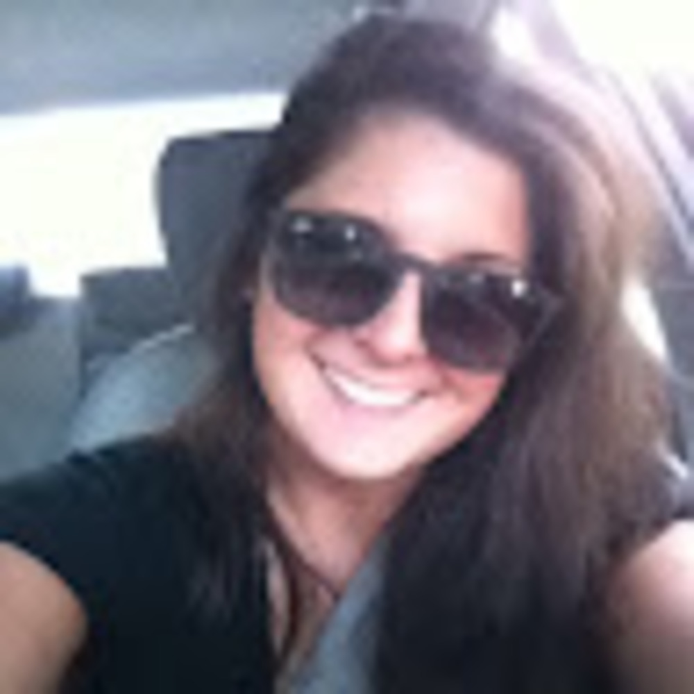 Meet your Posher, Alexis